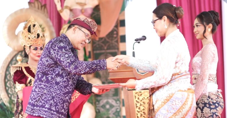 Acara Pelepasan Siswa Kelas XII Angkatan ke-40 SMA Negeri 1 Abiansemal Tahun Pelajaran 2025-2026