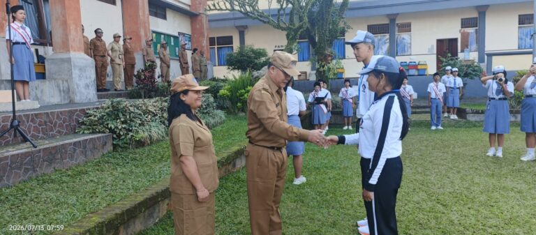 Pelaksanaan Hari Pertama Masa Pengenalan Lingkungan Satuan Pendidikan Ramah (MPLS RAMAH) di SMA Negeri 1 Abiansemal Tahun Pelajaran 2026/2027