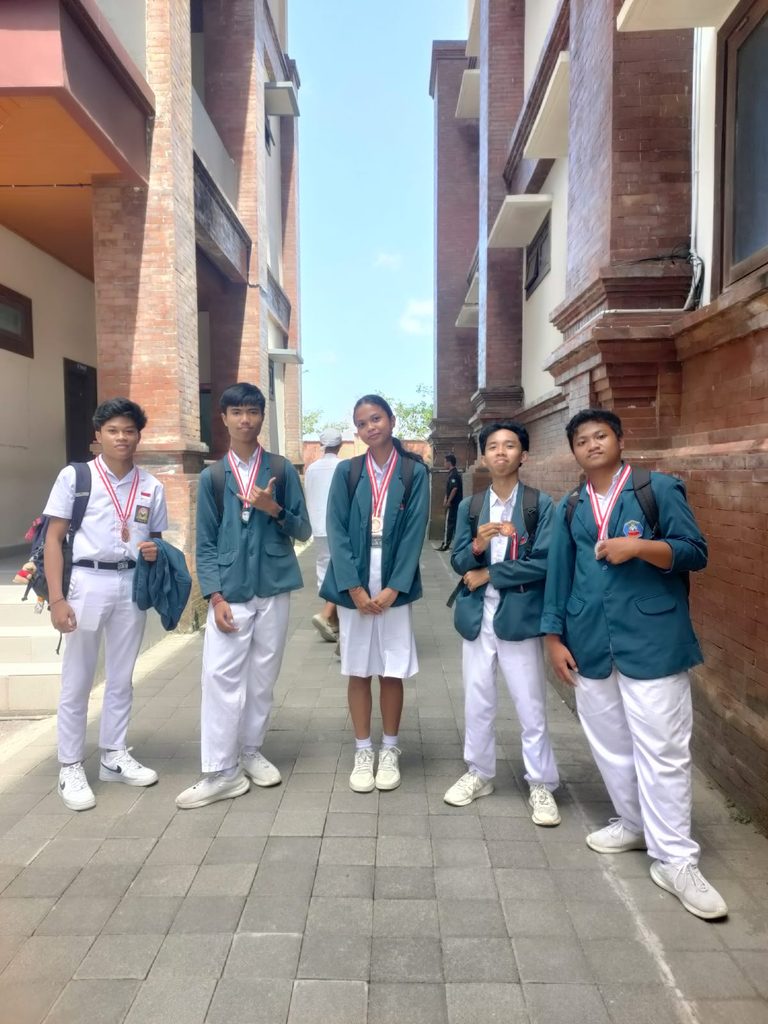 Siswa SMAN 1 Abiansemal Raih Prestasi pada Festival Sains Nasional (FSN) 2026 Tingkat Provinsi Bali