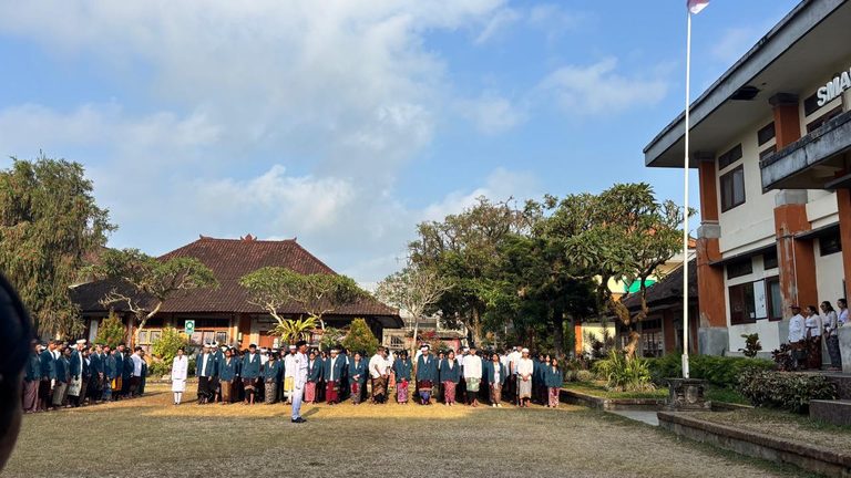 SMAN 1 Abiansemal Gelar Upacara Peringatan Hari Kesaktian Pancasila 2026